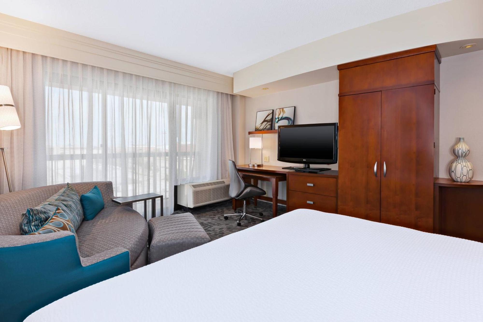 Courtyard By Marriott Oklahoma City Downtown Ngoại thất bức ảnh