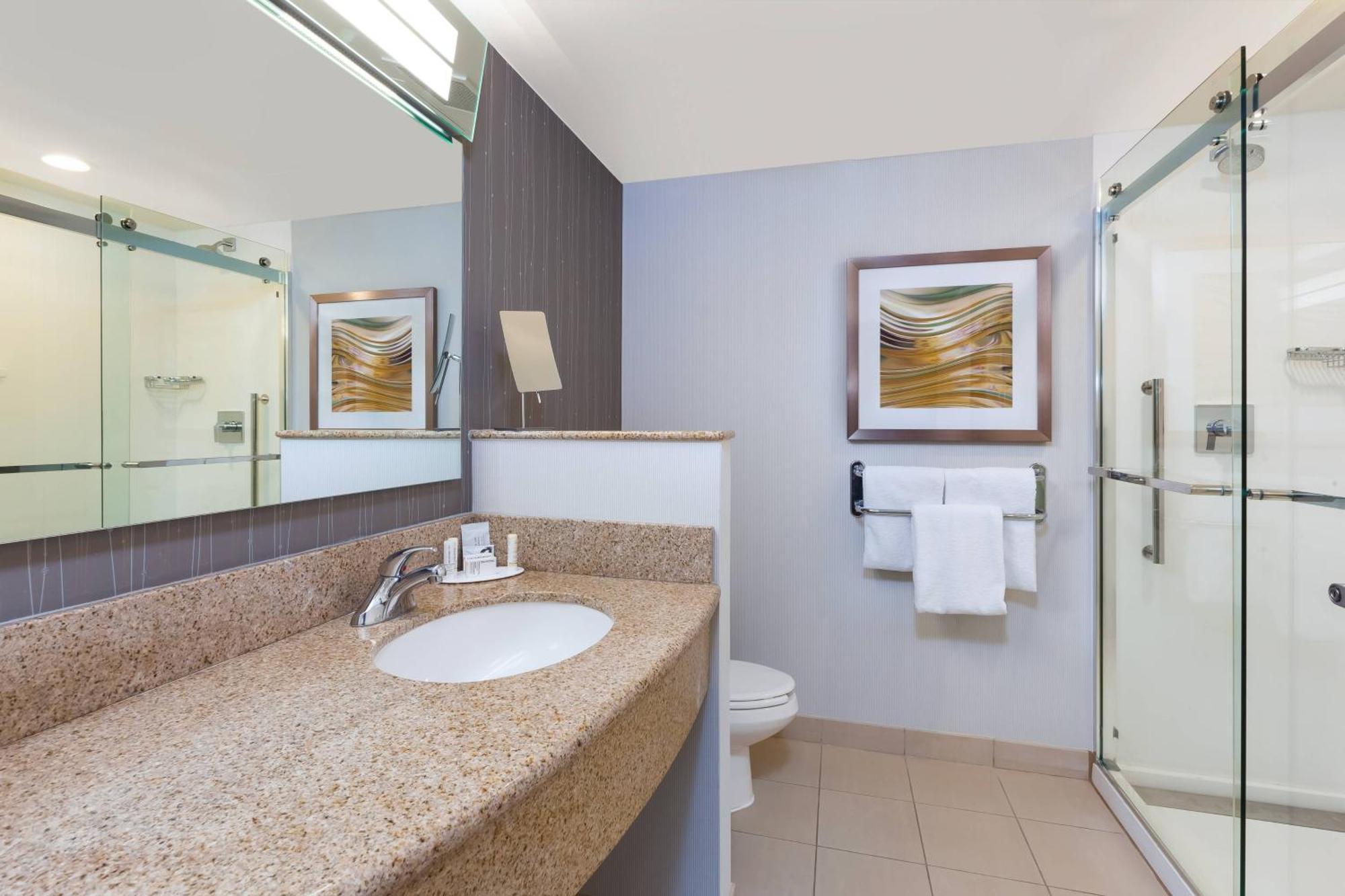 Courtyard By Marriott Oklahoma City Downtown Ngoại thất bức ảnh