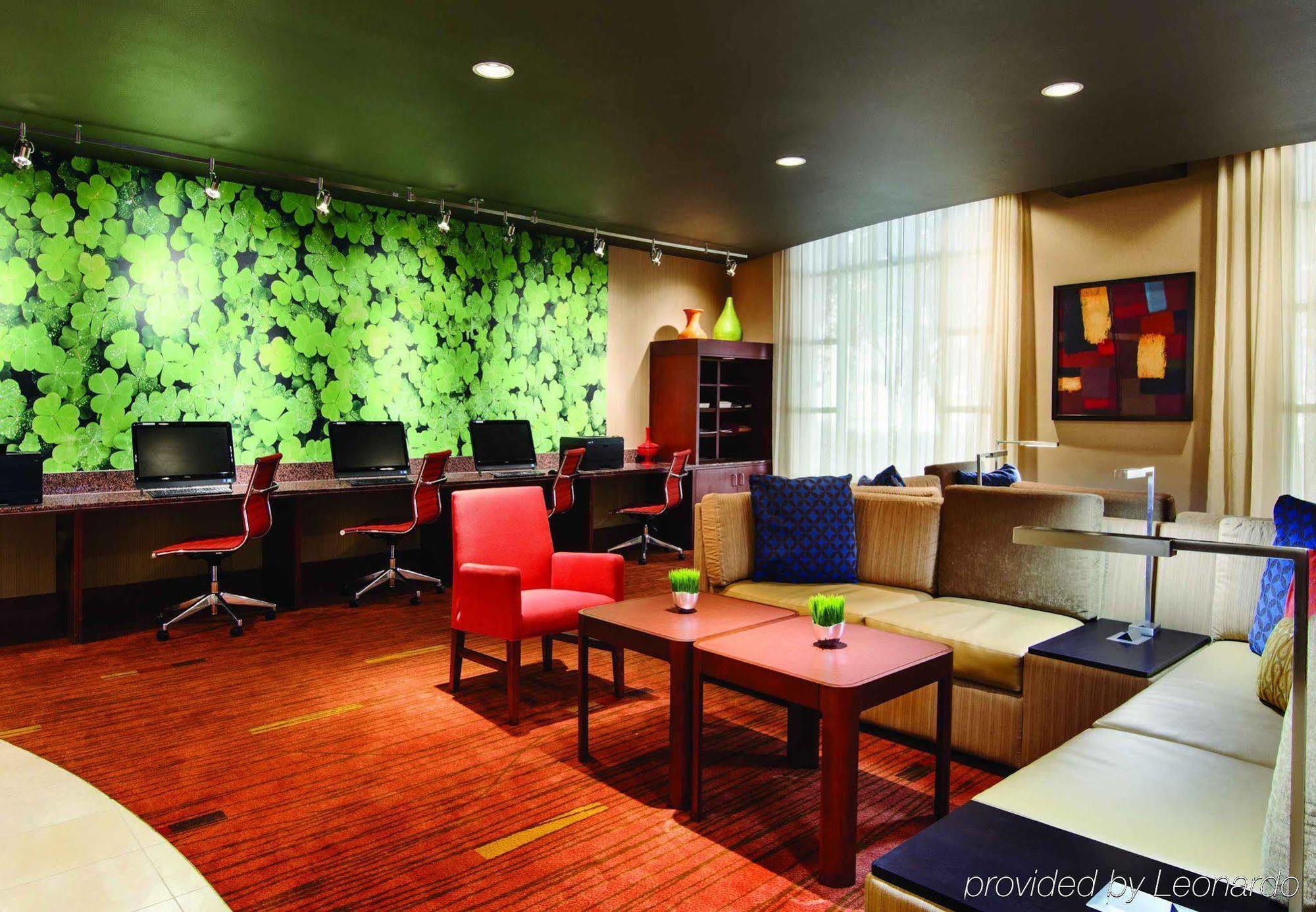 Courtyard By Marriott Oklahoma City Downtown Ngoại thất bức ảnh